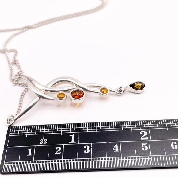 Baltic Amber 925 Sterling Silver Pendant Necklace - Picture 7 of 10